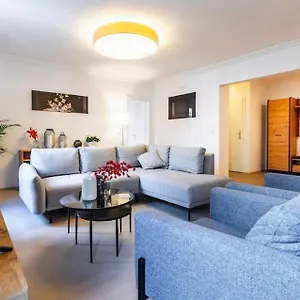 Apartment Experience From A Stylish And Modern, Wien